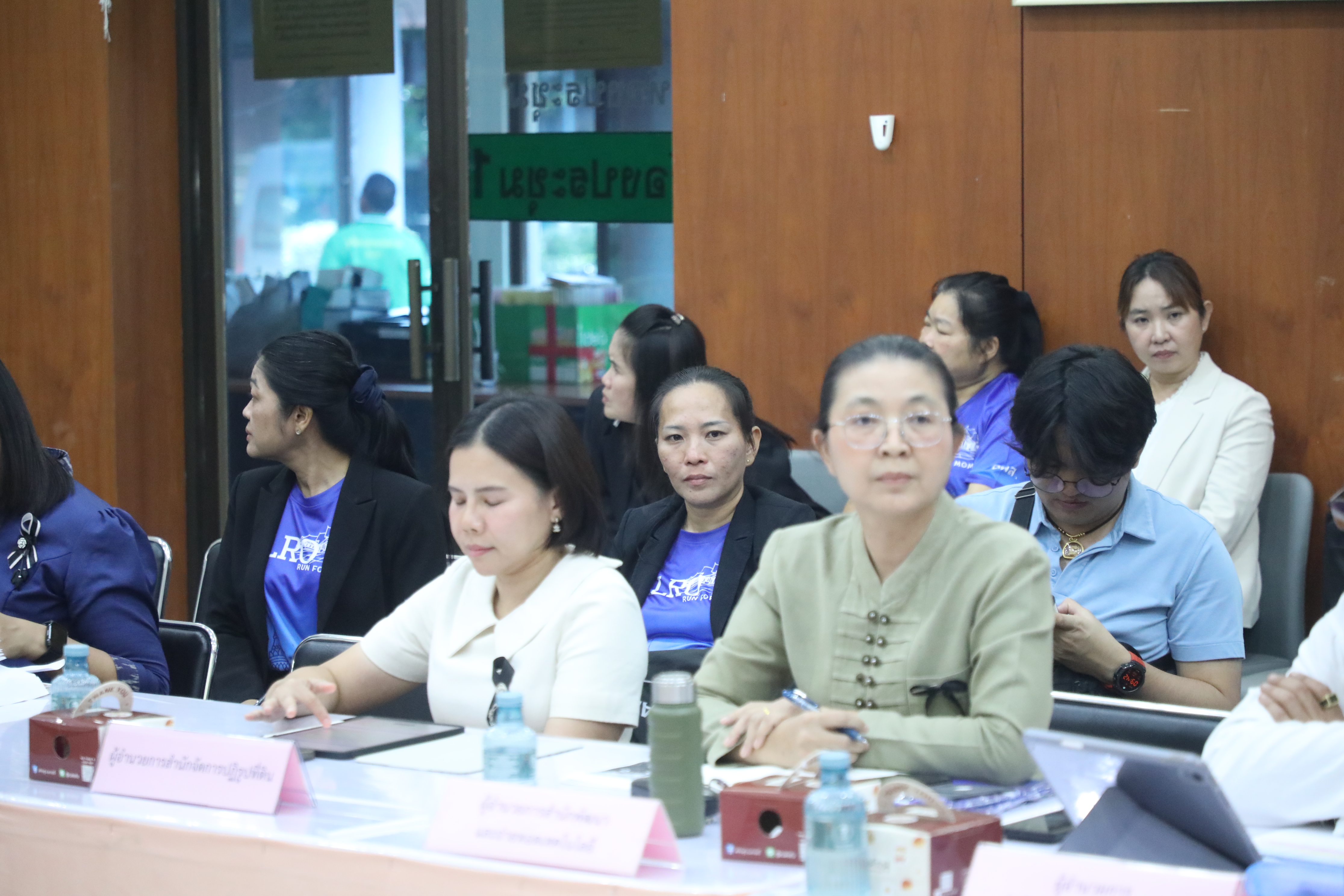 title - ส.ป.ก. ประชุมคณะทำงานติดตามเร่งรัดการใช้จ่ายเงินงบประมาณประจำปีงบประมาณ พ.ศ. 2569 สำนักงานการปฏิรูปที่ดินเพื่อเกษตรกรรม ครั้งที่ 5/2569 